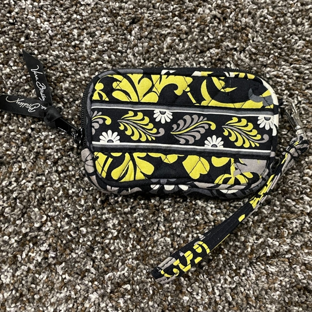 Vera Bradley // Small Wristlet